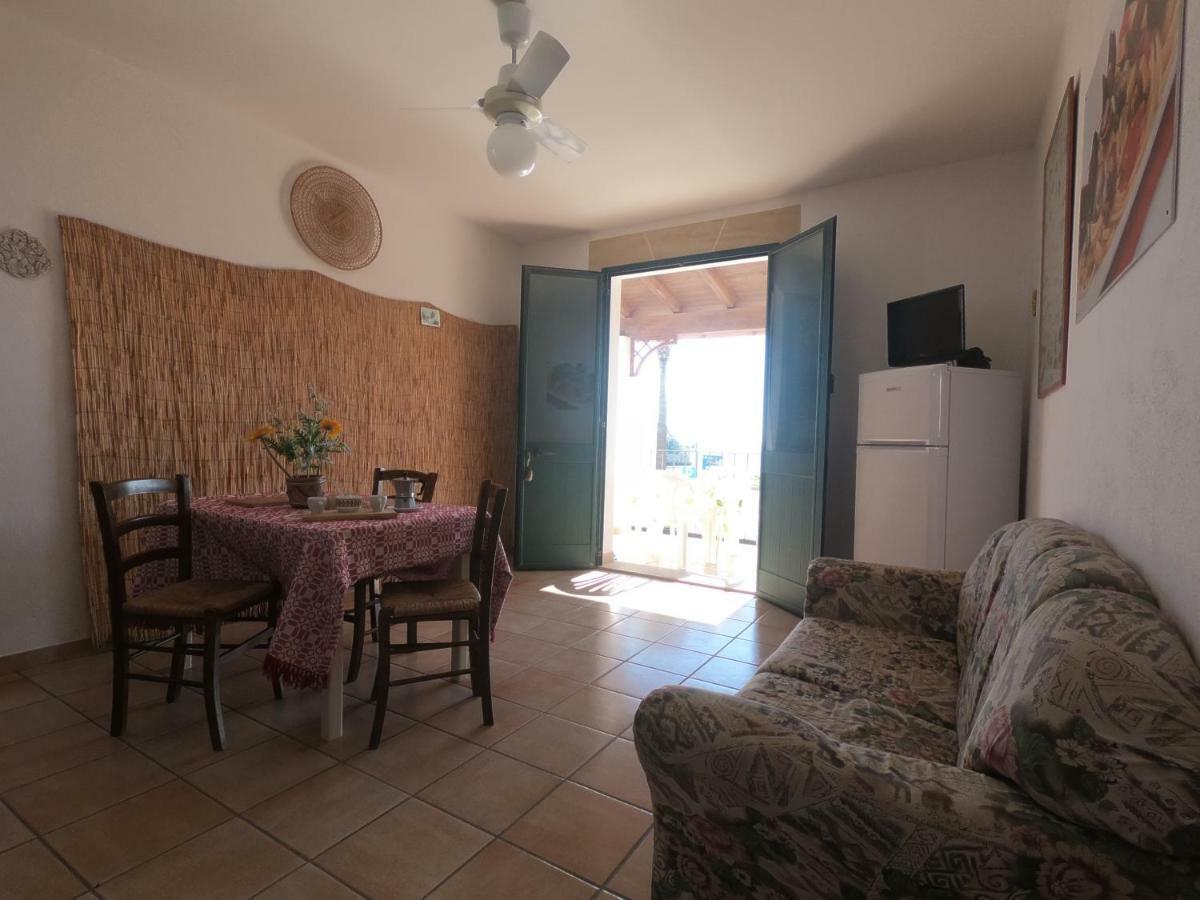 Appartamento Sul Mare Torre Pali Eksteriør billede